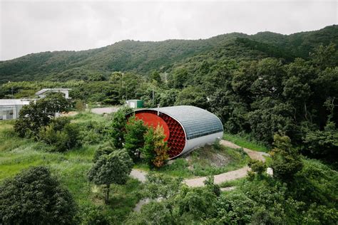 monotrum, Yoshiro Masuda · Corrugated house · 